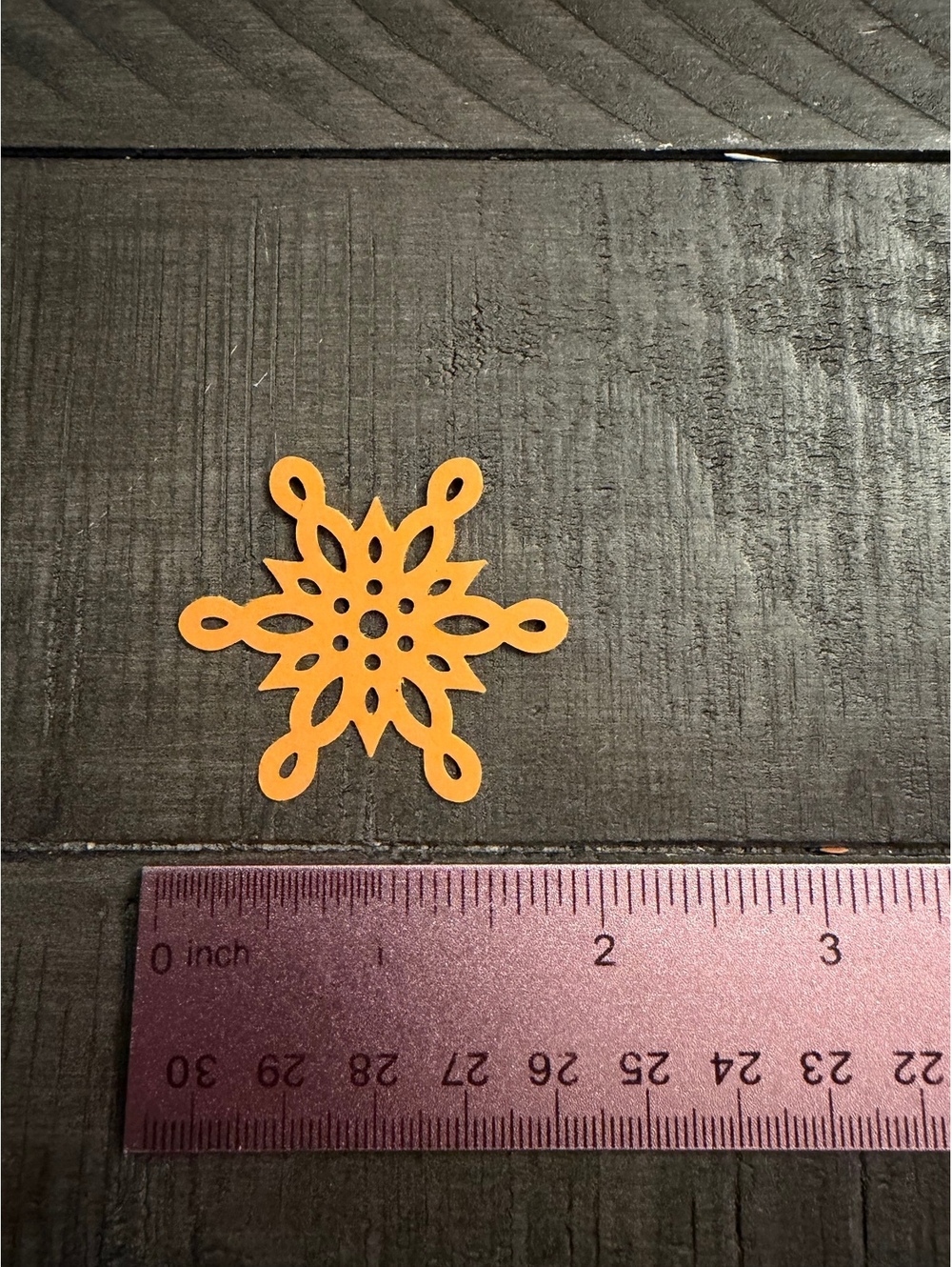 Martha Stewart Looped Snowflake Shape Punch - Picture 4 of 5